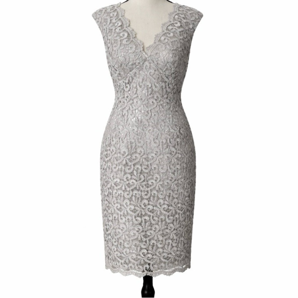 Marina Lace Cocktail Dress Size 6 Silver Grey Sleeveless V-Neck Formal Wedding